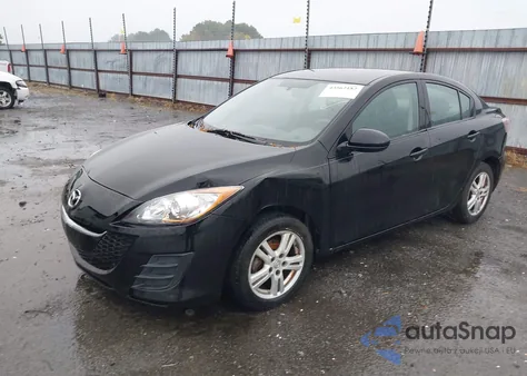 2013 Mazda Mazda3 I Touring z USA, uszkodzony, nr VIN JM1BL1V75D1837967
